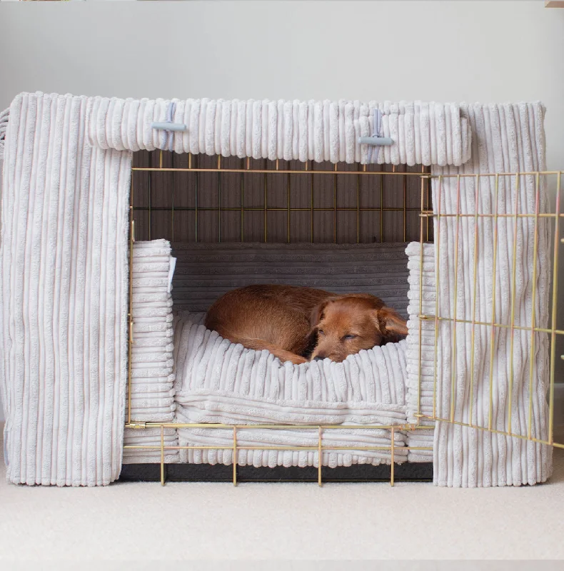 Dog Crate Set in Light Grey Essentials Plush by Lords & Labradors